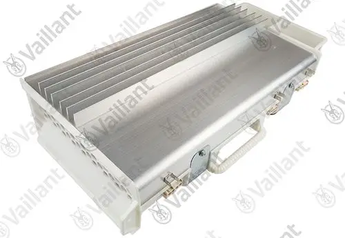 VAILLANT-Wechselrichter-VWL-35-6-A-230V-S2-R1-u-w-Vaillant-Nr-0010047828 gallery number 1